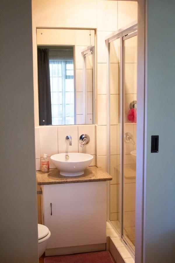 De Oude Yotclub Bed & Breakfast Оудсхорн Екстериор снимка